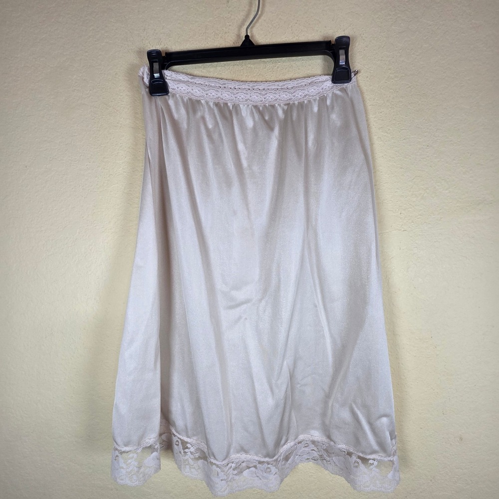 Deena Vintage Half Slip Champagne Lace Trim Made in USA satin Medium